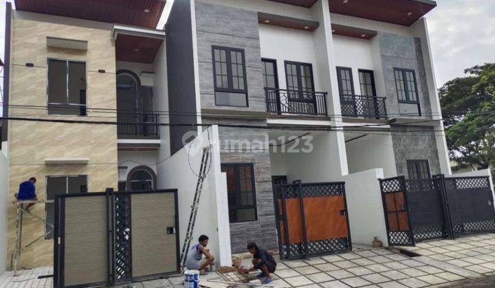 Rumah Mewah 2 Lantai Perumahan Nginden Intan 1