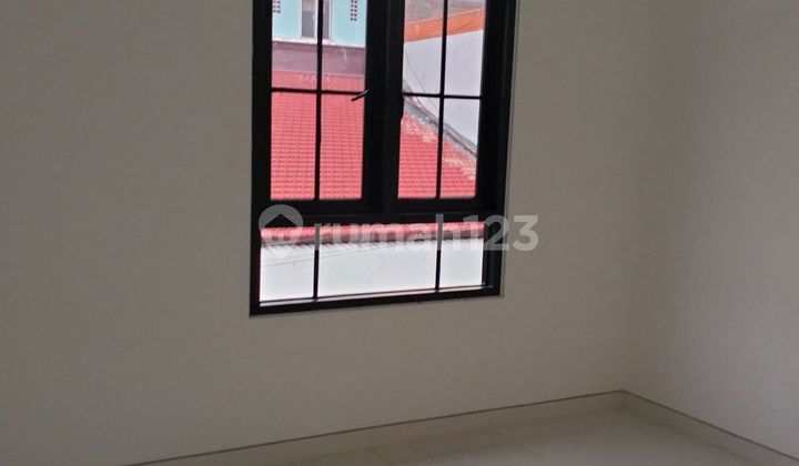 Beautiful 2-Story House in Superindo Merr Housing Complex 2