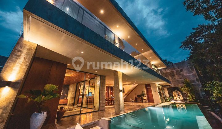 For Rent Luxurious 4Bedrooms Villa In Buwit Tanah Lot