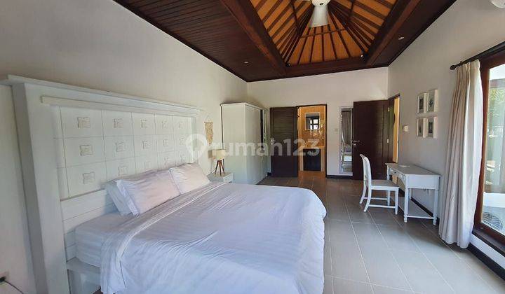 Dijual villa di legian bali  1