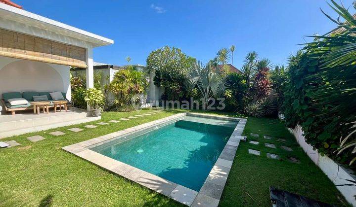 For rent villa in canggu fully furnished  1