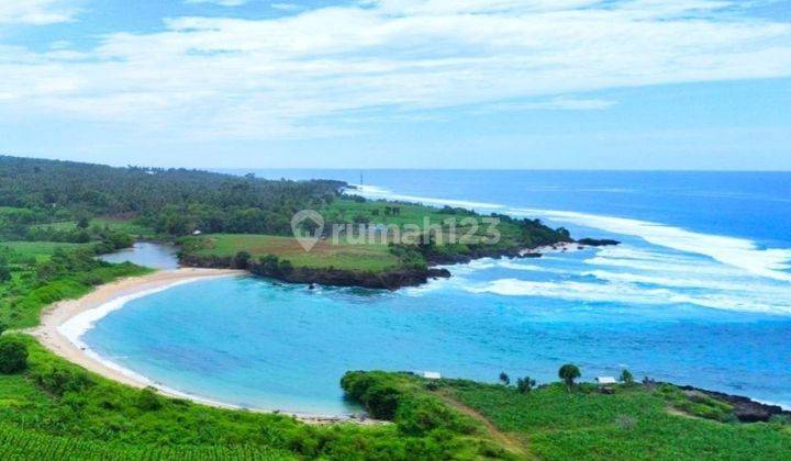 For sale land in Sumbawa Beach views amazing location  2