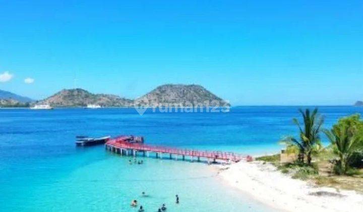 For sale land in Sumbawa beautiful island beach surfing  1