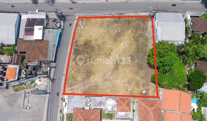 For sale land in berawa tibubeneng premium location  1