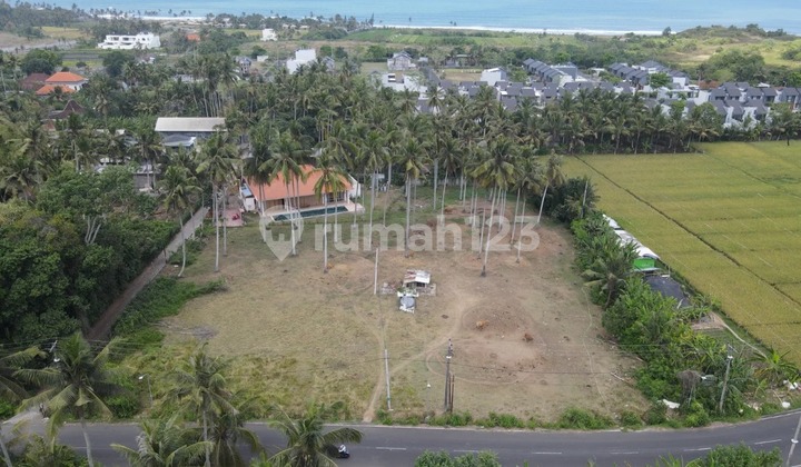 For Leasehold land in Kedungu