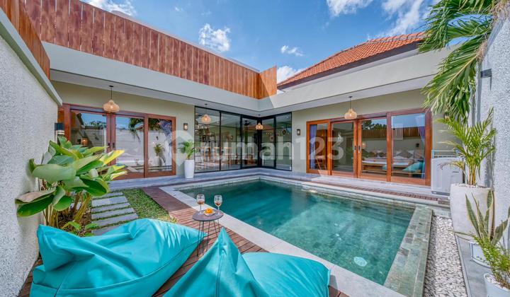 For Rent 2-Bedrooms Villa In Umalas Bali