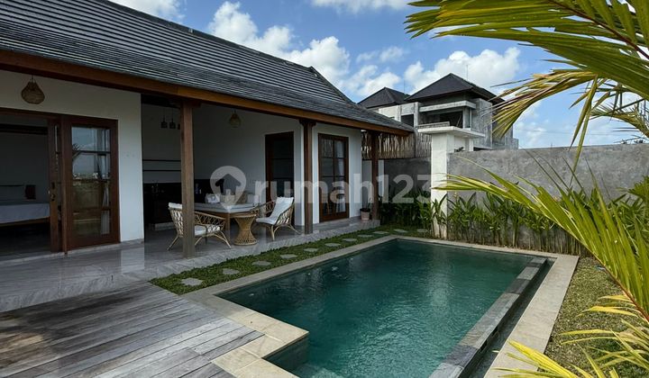 FOR RENT VILLA IN MUNGGU 2 BEDROOMS FULLY FURNISHED RICE FIELD VIEW FOR RENT VILLA IN MUNGGU 2 BEDROOMS FULLY FURNISHED RICE FIELD VIEW