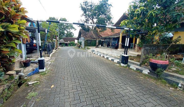 DIJUAL RUMAH BARU BANYUMANIK PALING MURAH STRATEGIS BANGUNAN BAGUS DEKAT JALAN TOL 8