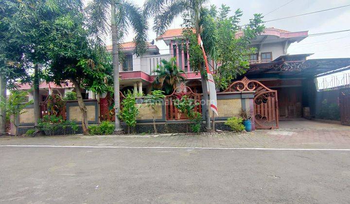 Dijual Rumah Mewah 2 Lantai Bagus Lokasi Kalibanteng Semarang  1