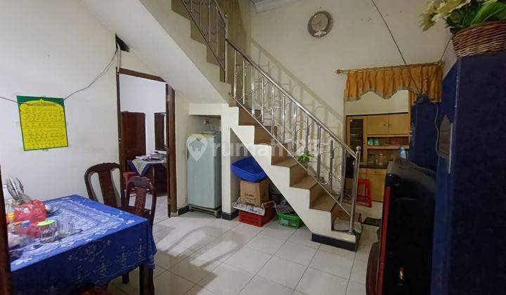 Dijual Rumah 2 Lantai SHM Manyaran Semarang Barat  2