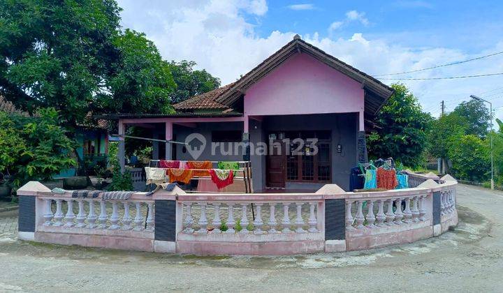 Rumah Luas Tepi Aspal Di Bantul Kota 1