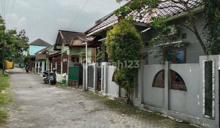 Rumah Dalam Perumahan Dekat Kota Yogyakarta 2