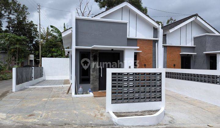 Rumah Baru Modern Kekinian Dekat Kota Yogyakarta 1