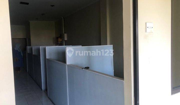 Premium Location 3 Storey Shophouse In Seminyak, Bali 2