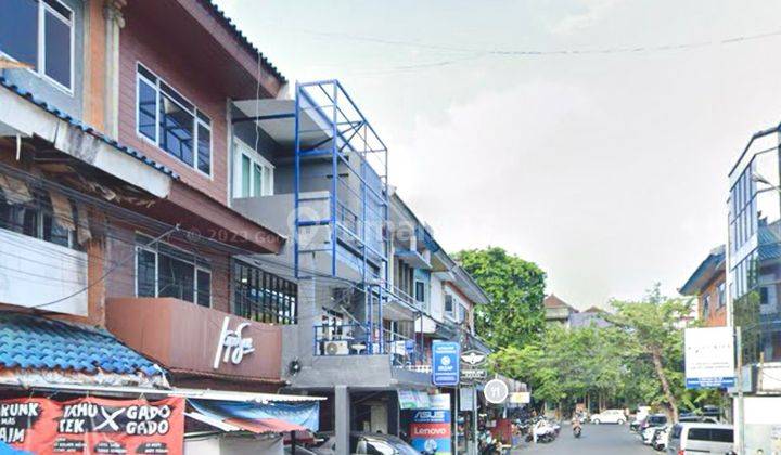 Hot Listing 3-Storey Shophouse For Sale (Genteng Biru Shophouse) 2