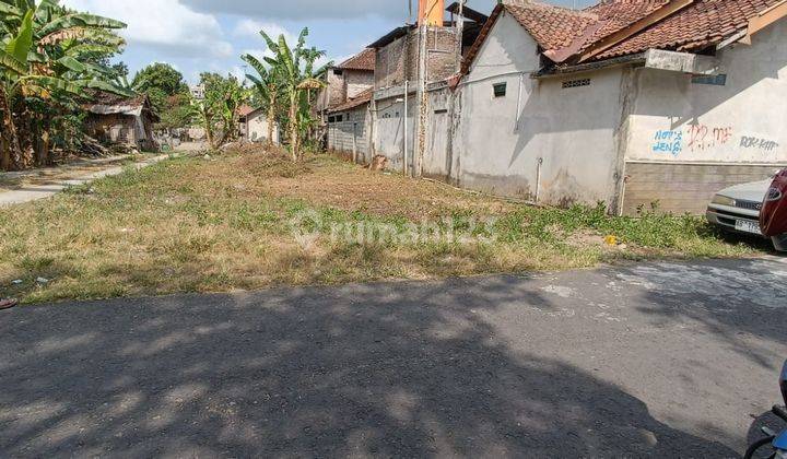 Tanah Samping Kompleks Pemda Manding di Bakulan Bantul Kota Jogja 1