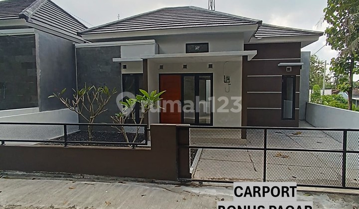 Ready-to-Occupy House Near Alma Atta University in Lemahdadi Bangunjiwo
