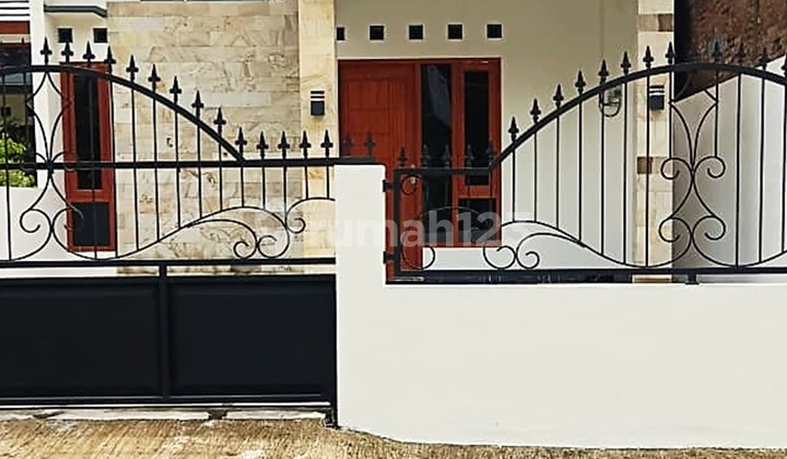 Rumah Dijual Pinggir Jalan Aspal di Barat Bantul Kota Siap Huni