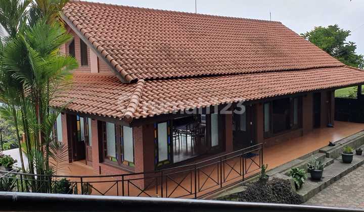 Villa House In Bogor