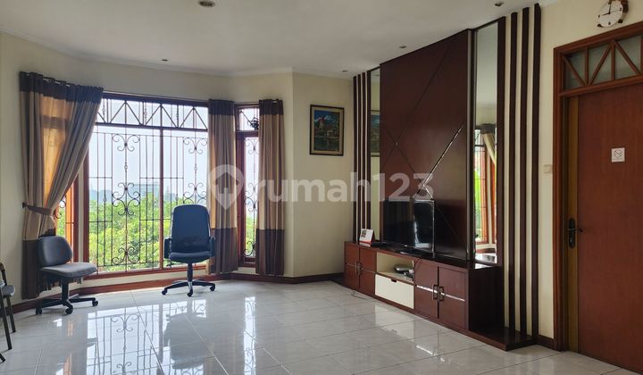 Rumah Bagus 2 Lantai di Dago Resort Pakar, Bandung