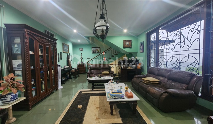 Rumah Lama Terawat Di Resrt Dago Pakar Rumah Lama Terawat Di Resrt Dago Pakar