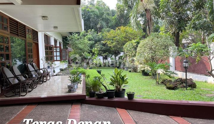Rumah Lama Terawat D Area Menteng. Jarang Ada.  2