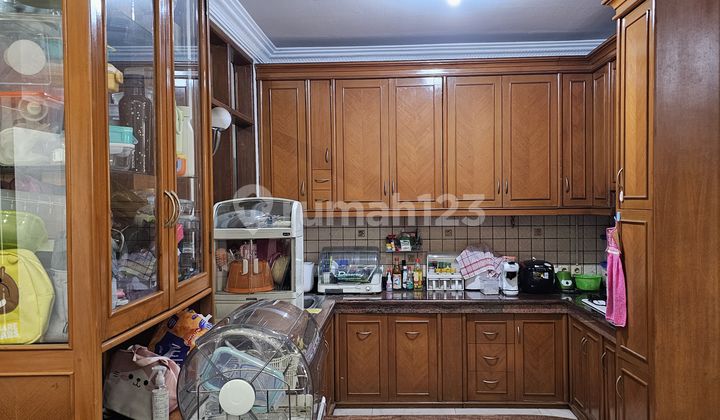 Good Quality House in Beautiful Holis Indah Park 2