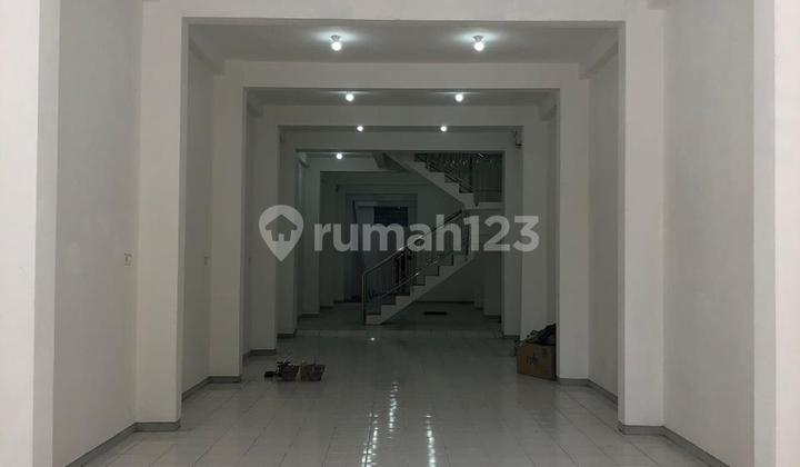 DEMOLITION SHOPHOUSE Wide street row