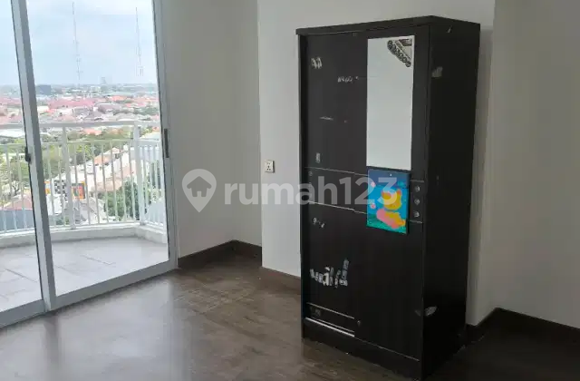 Apartment 88 Avenue near Mayjen Sungkono, close to Darmo Baru Barat, near HR Muhammad. Apartment 88 Avenue near Mayjen Sungkono, close to Darmo Baru Barat, near HR Muhammad.