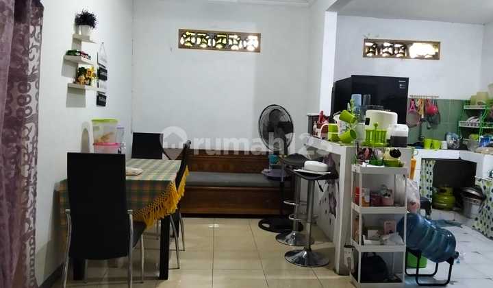 Rumah Wisma Lidah Kulon Dekat Unesa Lidah, Dekat Pakuwon Mall, Dekat Mcd Rumah Wisma Lidah Kulon Dekat Unesa Lidah, Dekat Pakuwon Mall, Dekat Mcd