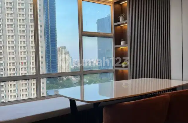 Apartemen 2 Unit Jadi 1 Anderson Connect Pakuwon Mall, Dekat Graha Famili Loop 2