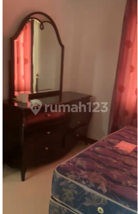 Apartemen Waterplace Selangkah ke Pakuwon Mall Ptc, Dekat Spazio Office Tower 1