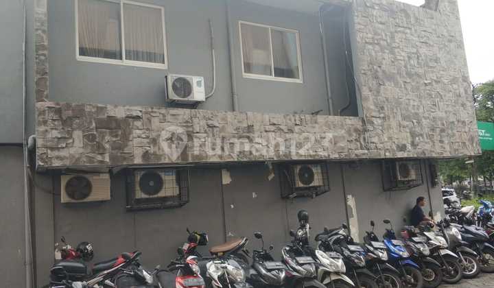   ruko 3 unit connect komplek wonokitri Mayjen sungkono, dekat ciputra world, dekat kampus, dekat akses tol