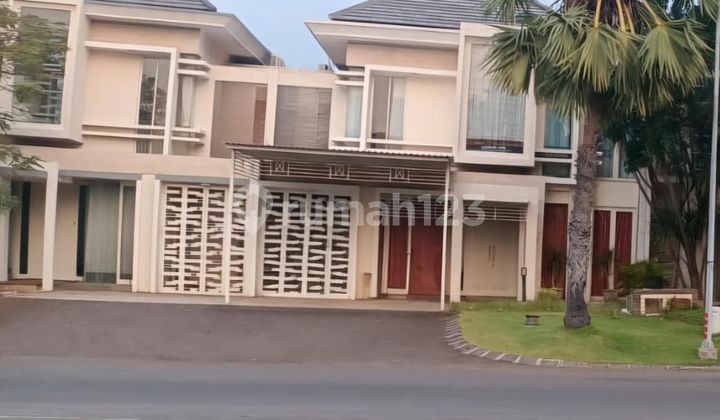 Rumah Boulevard Full Furnished Palm Beach Pakuwon City