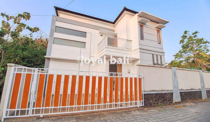 House, Modern House And Convenient Location In Ungasan, Badung Bali 1