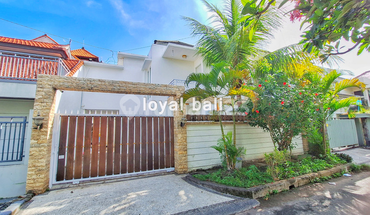 House, Luxury and Modern House in Taman Mumbul, Bali