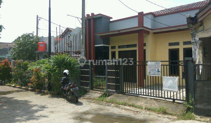 rumah dalam komplek 1