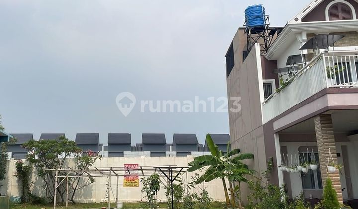 Hook Lot Land within the cluster near Aeon Mall