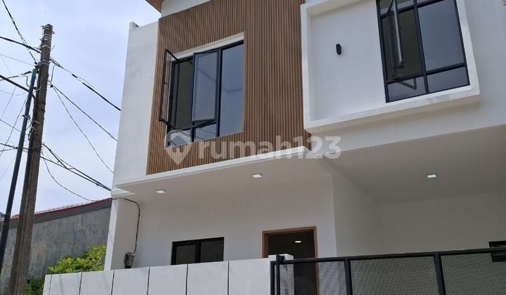 Minimalist new beautiful house ready to occupy 2 floors Minimalist new beautiful house ready to occupy 2 floors