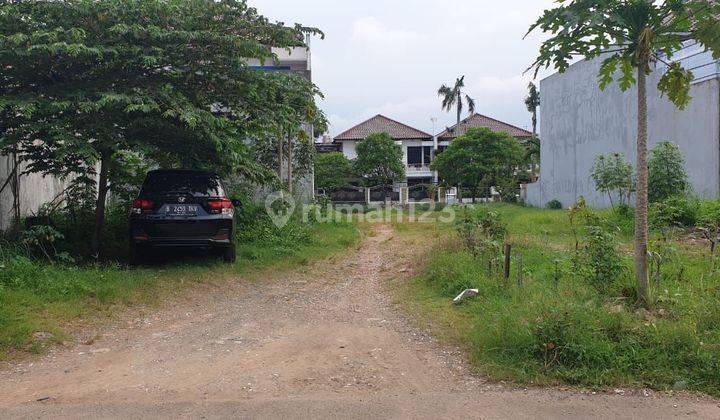 lahan tanah dalam komplek Taman modern Cakung 1