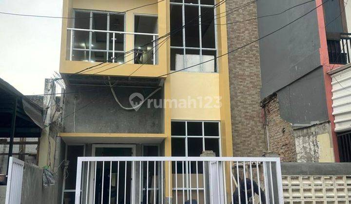 Rumah Baru 2 Lantai Dalam Komplek Permata Harapan Baru 1