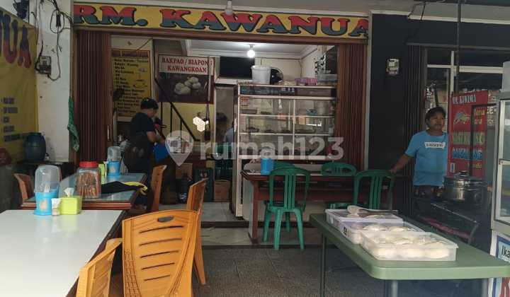 2.5 story shop house. Block FB. Roadside. Strategic location. Busy area. 2