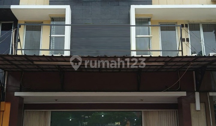 For Rent: 2.5-Story Shop House, 2-Year Lease, Ready to Occupy.