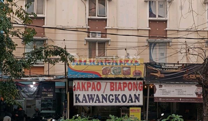 2.5 story shop house. Block FB. Roadside. Strategic location. Busy area. 1