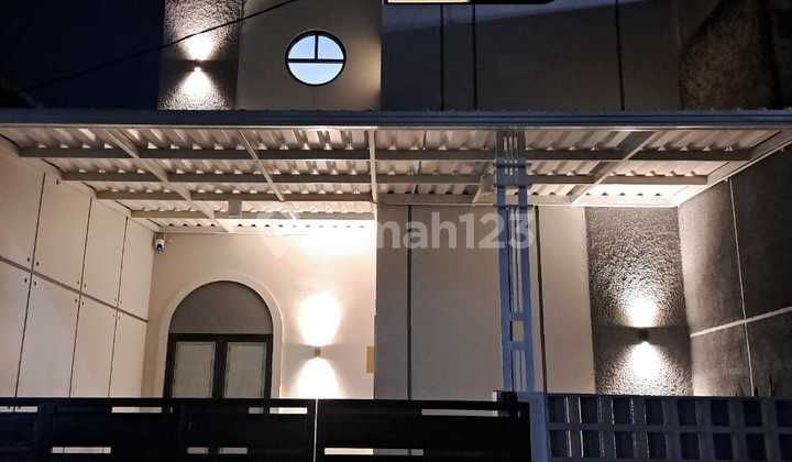 Beautiful House. Minimalist. Dinmustika Sari Mustika Jaya Furnished. Negotiable Price.