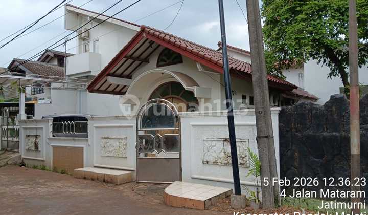 Rumah.dalam.komplek.luas.besar.aman.nyaman. Rumah.dalam.komplek.luas.besar.aman.nyaman.