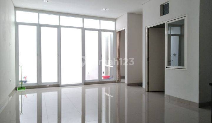 Rumah.sewa Siap Huni. Sudah.ada Ac.2 2