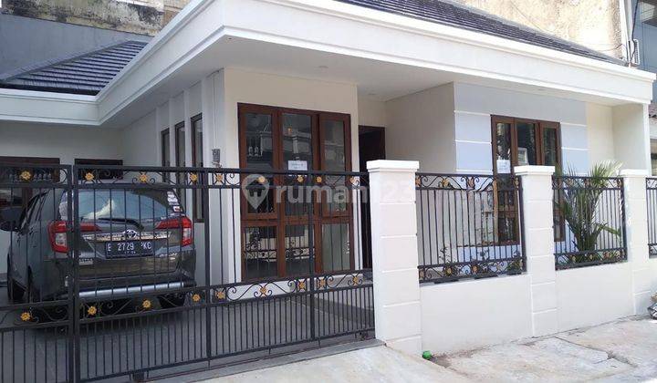 Di Sewa Rumah Bagus Furnished di Gelong Baru, Jakarta Barat 1