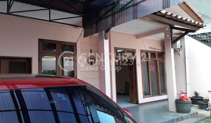 Dijual Rumah Siap Huni Lokasi Strategis di Kemanggisan Ilir Jakbar 2