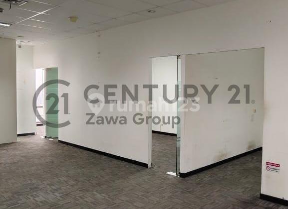 Disewakan Office Soho Capital, Central Park, Tanjung Duren Jakarta Barat